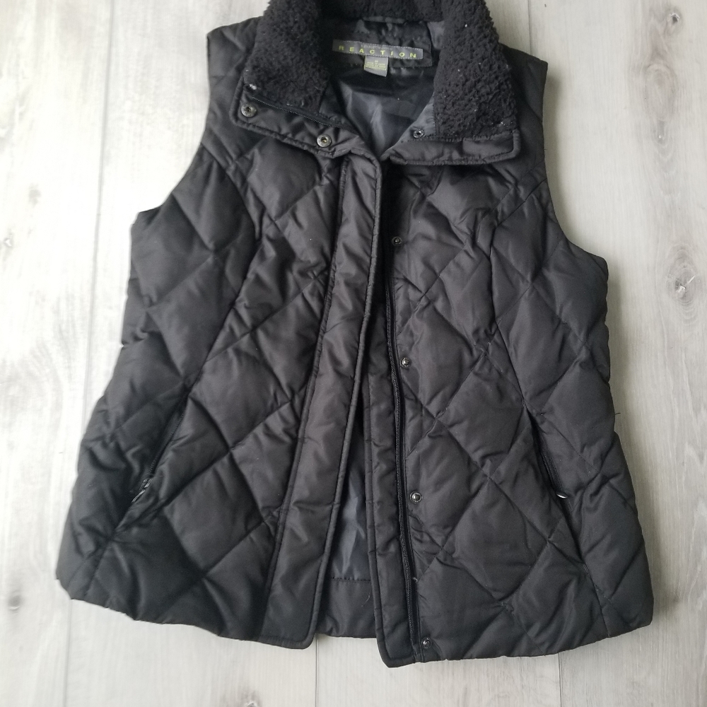 KENNETH COLE REACTION VEST JACKET BLACK